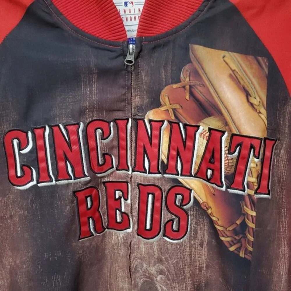 GIII Sports Carl Banks Cincinnati Reds Bomber Jacket L‎ Baseball Graphic Print